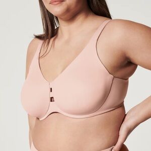 NEW Spanx Minimizer Bra